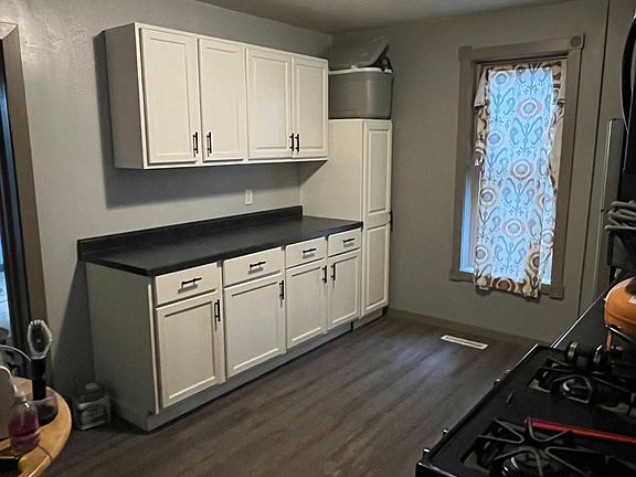 2nd image of 2402 Pierce St NE #1