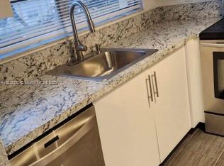 2501 NW 41st Ave APT 201, Fort Lauderdale, FL 33313