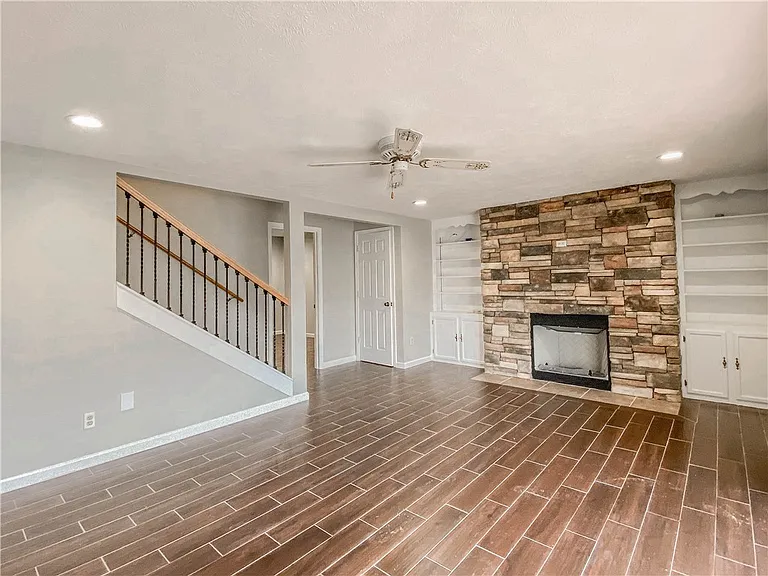 255 Starritt Ln — Photo 23