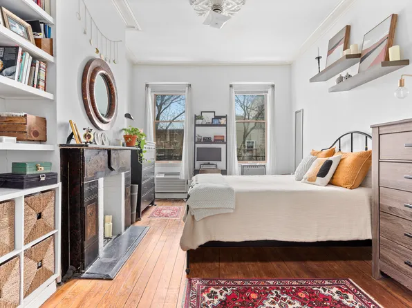 78 Devoe Street image 1 of 5