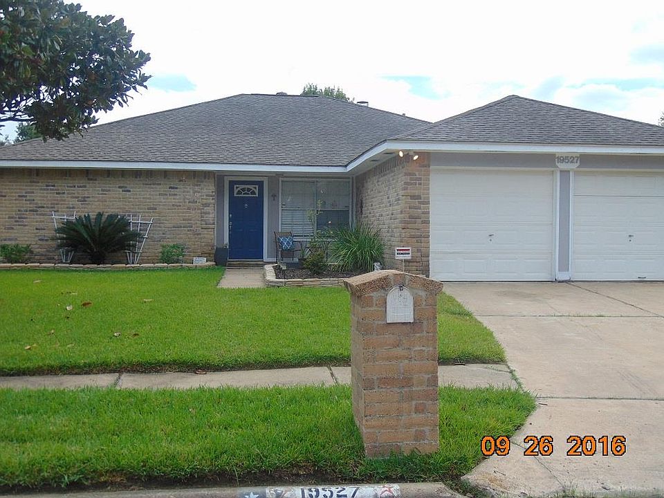 1st image of 19527 Westhaven Dr