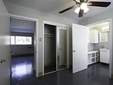 804 N Locust St #B2 — Photo 46