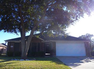 1602 Helmsley Dr, Rosenberg, TX 77471