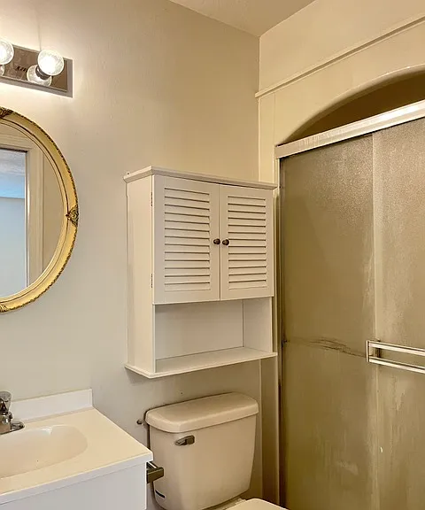 1004 New Bedford Dr — Photo 13