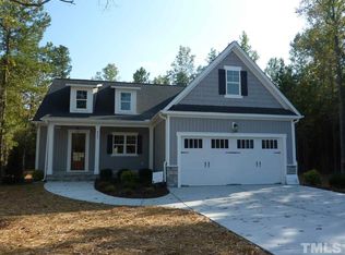 8904 Dry Lake Rd, Zebulon, NC 27597