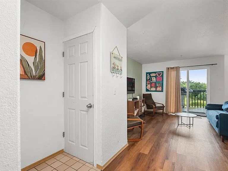 853 Ocean Shores Blvd NW #4 — Photo 11