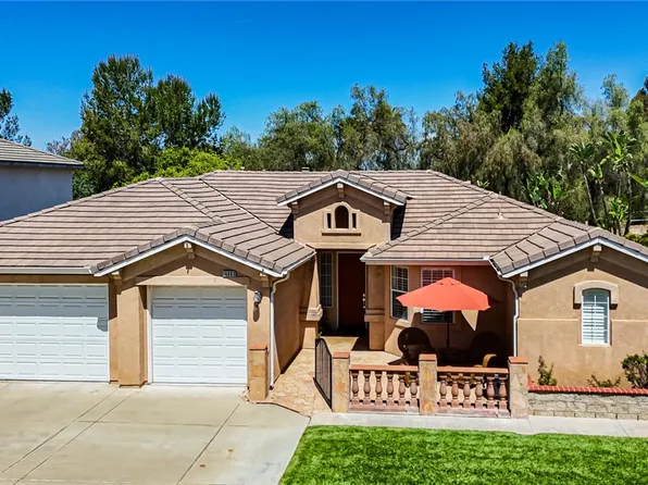 16693 Weeping Willow Dr, Riverside, CA 92503