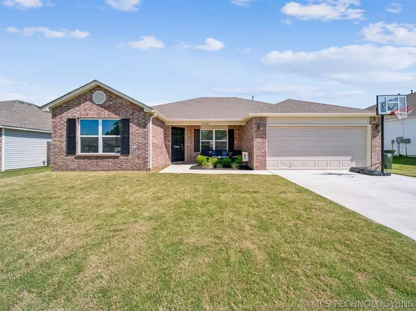 23667 E 115th St S, Broken Arrow, OK 74014