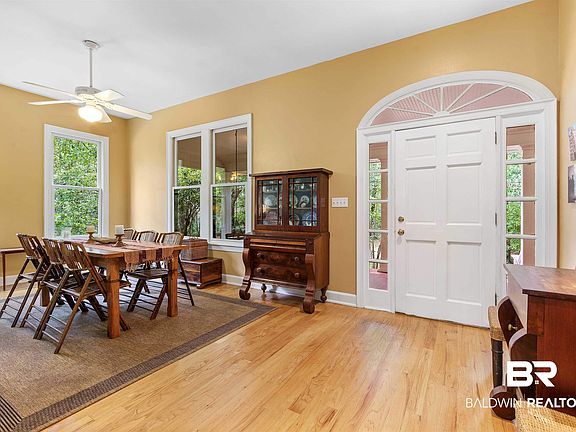 4th image of 20676 Langford Rd