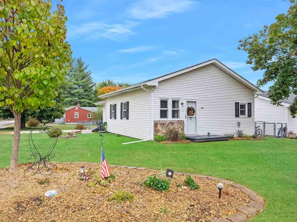 304 S Main St, Peoria, IL 61604