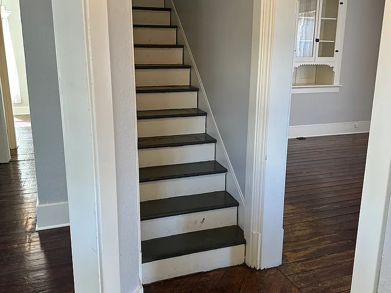 637 Cherry St — Photo 9