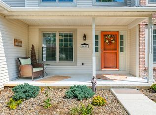 1017 S Carleton Ct, Bloomington, IN 47401