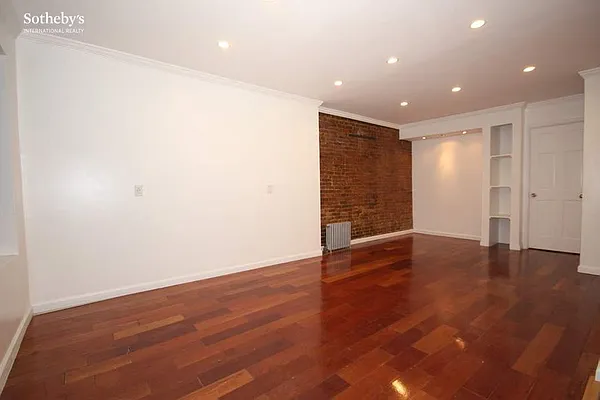 Rented by Sotheby's International Realty | media 3