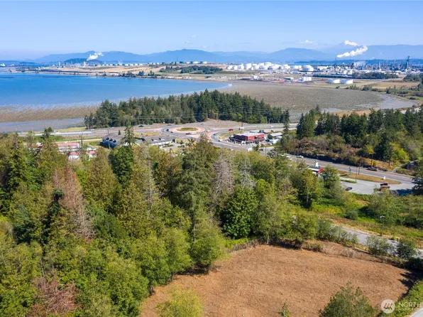 7603 S Fidalgo Bay Road, Anacortes, WA 98221