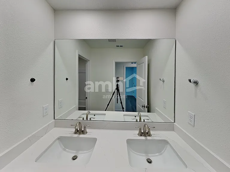 2580 Spring Moss Ct — Photo 20
