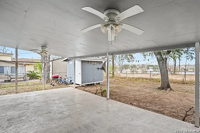 5411 Clark Ave — Photo 6