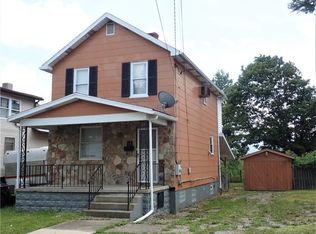 13 Apple St, Uniontown, PA 15401