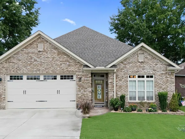 130 Village Ln, Boaz, AL 35956
