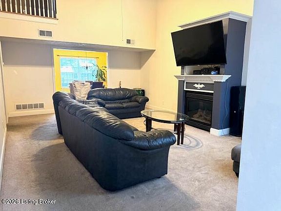 3rd image of 4506 Jett Thomas Dr