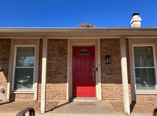 2215 Viewtop Ln #B, Arlington, TX 76012