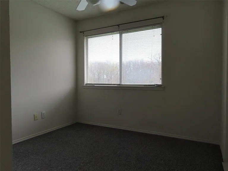 3098 Wildflower Way — Photo 19