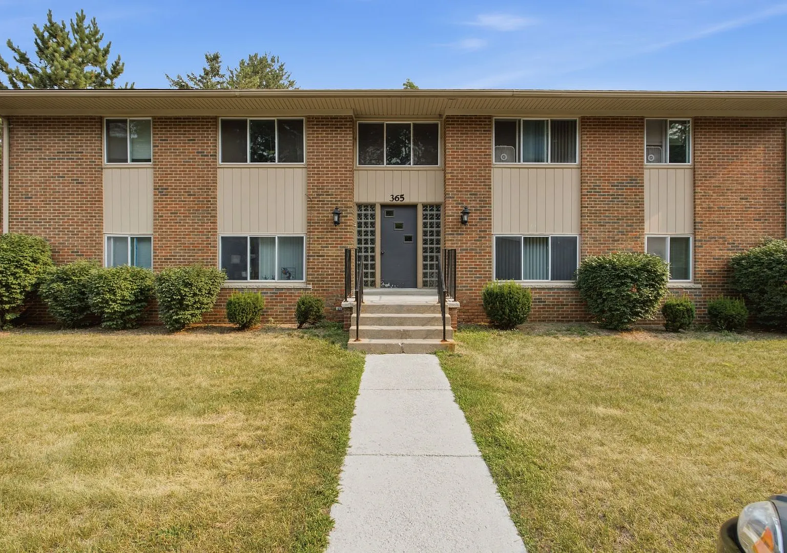 365 Granger Road — Photo 1