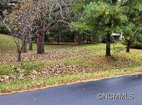 1st image of 99999 Pine Spring Dr