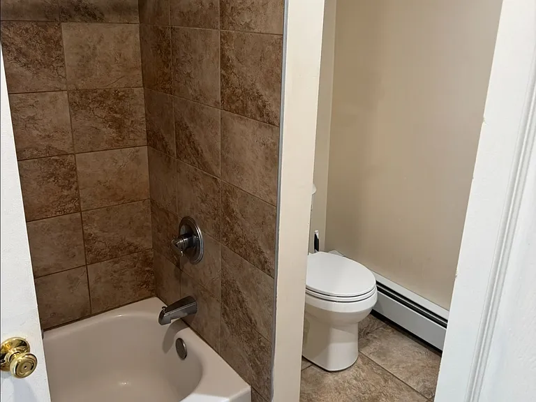 89 Old Albany Post Rd #1 — Photo 10
