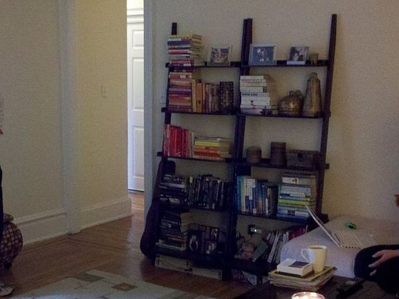 2nd image of 3015 33rd St APT 3E
