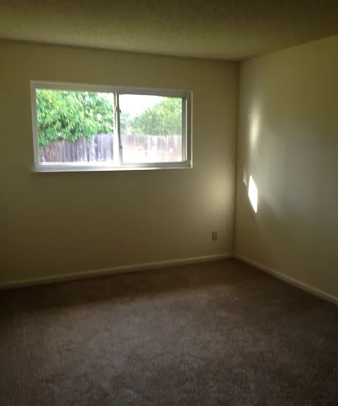 9457 Bravo Way — Photo 8