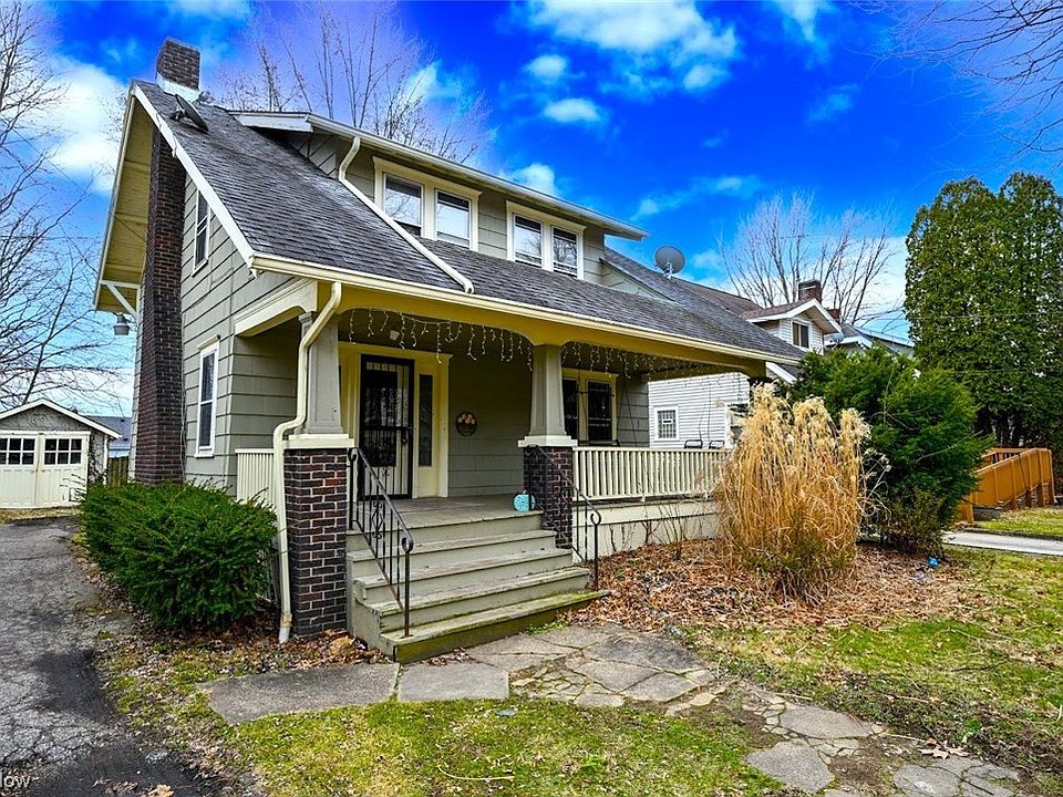 1st image of 1080 Delia Ave