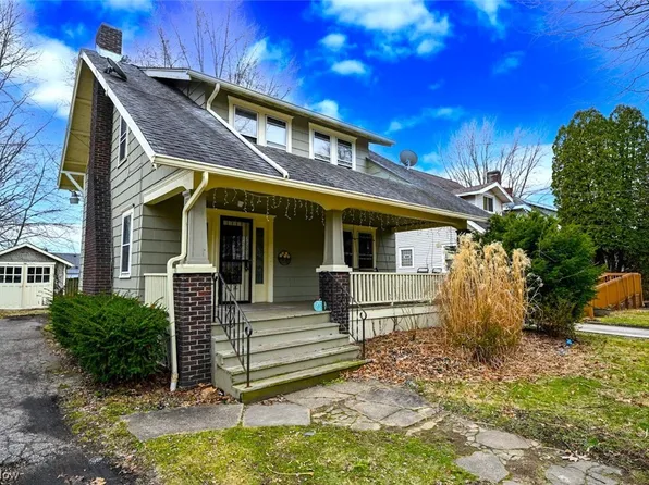 1080 Delia Ave, Akron, OH 44320