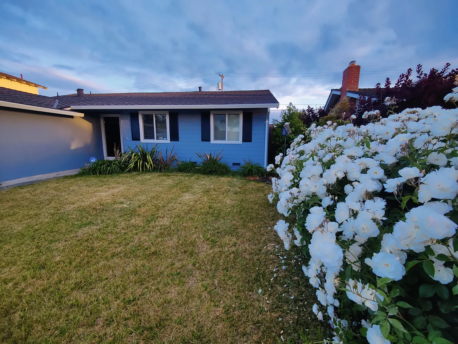 480 Paiute Ln — Photo 1