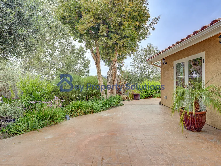 599 Woodland Dr — Photo 52