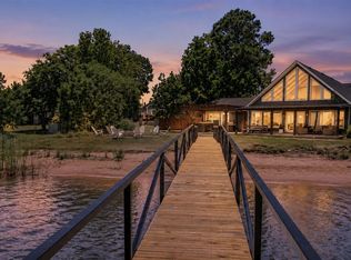 1907 Buck Run, Graford, TX 76449