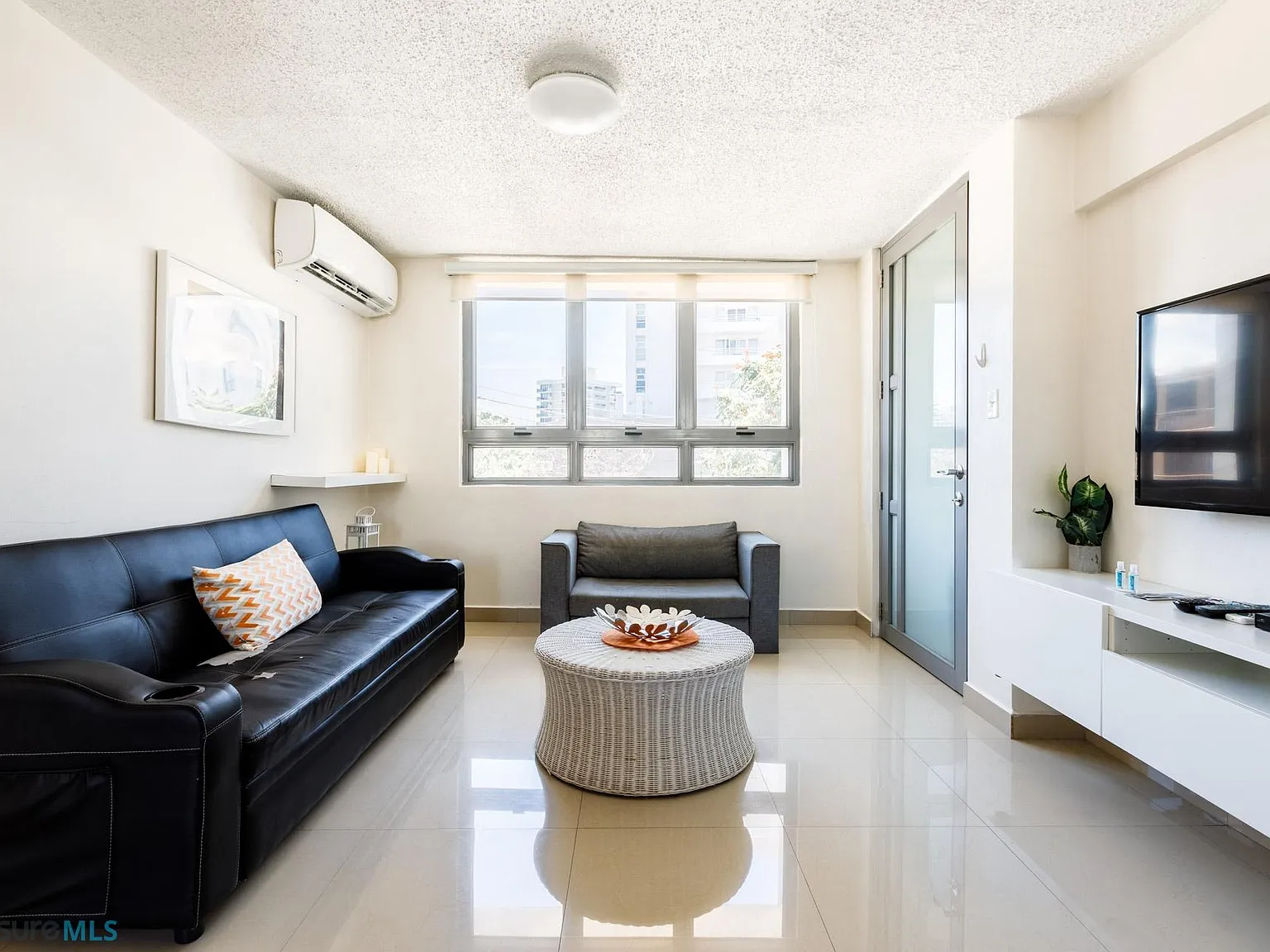 Avila (Condominio) — Photo 3