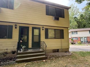 39 Horton Hill Rd APT 10A, Naugatuck, CT 06770