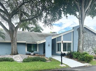 960 Bayberry Point Dr #960, Fort Lauderdale, FL 33324
