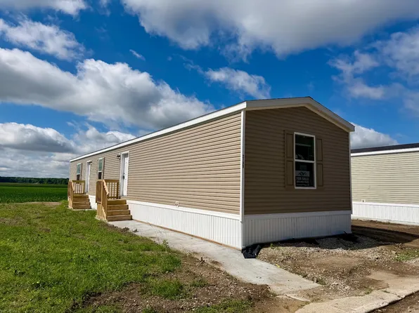 2139 S Brabant, Burt, MI 48417