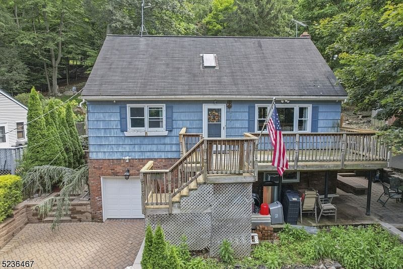 8 Wenonah Ave, Oakland, NJ 07436 MLS 3859741 Zillow