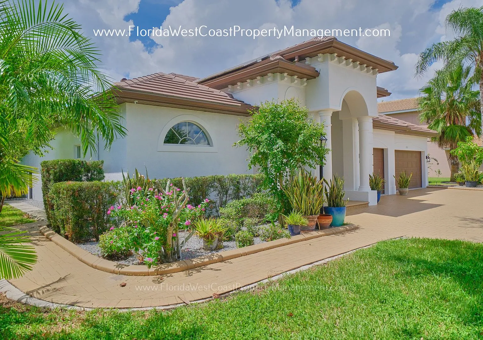 Sensational Pool Home Within Greyhawk Landing! 3-4 Bedroom Home Plus 2nd Floor Bonus-Living Space! — Photo 2