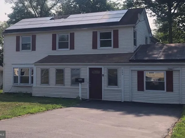 202 Millbrook Dr, Willingboro, NJ 08046