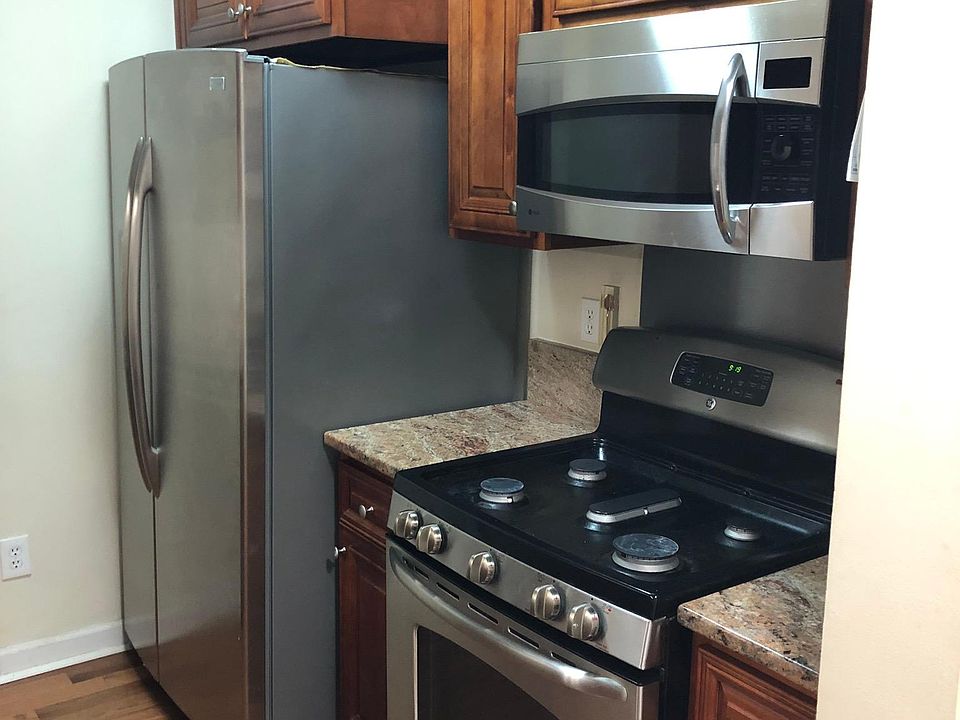 Kitchen GE Profile Stainless steel appliances