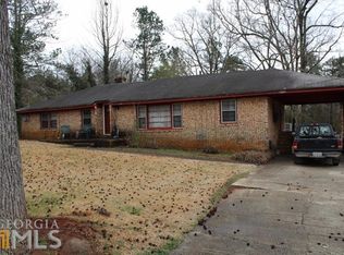 981 Poplar Rd, Newnan, GA 30265
