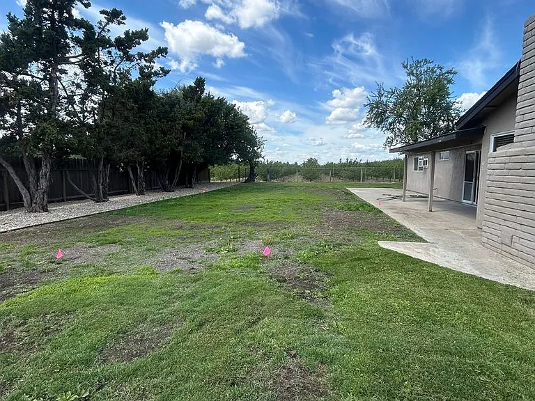 17677 Kram Ct — Photo 31