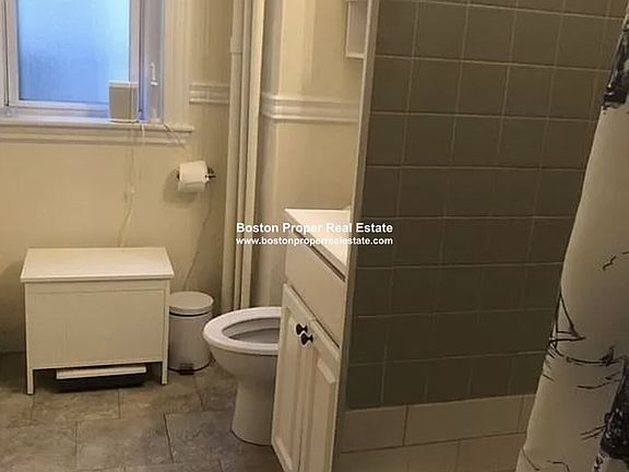 360 Riverway #17 Boston - Mission Hill Unit Photo 5