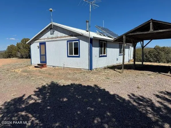 4050 W Cooks Trl, Ash Fork, AZ 86320
