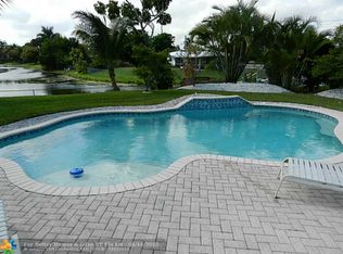 1121 NW 40th Ave, Coconut Creek, FL 33066