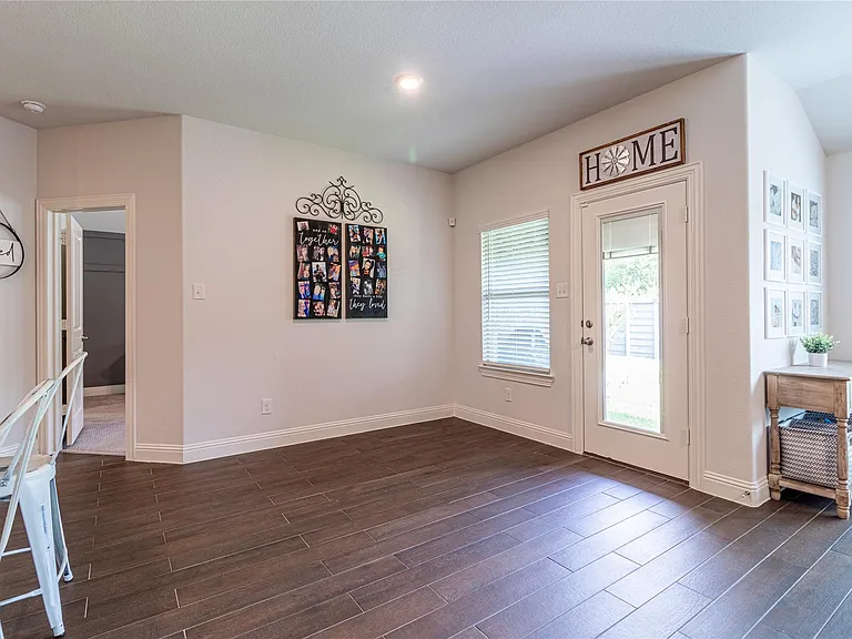 1533 Summit View Ln — Photo 9