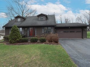 3819 Bishop Hill Rd, Marcellus, NY 13108